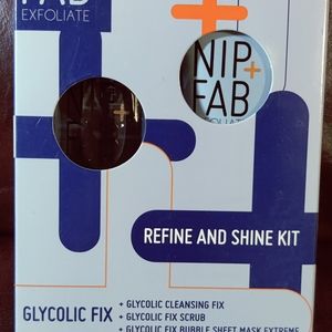 NIP+FAB Exfoliate Refine And Shine Kit Glycolic Fix